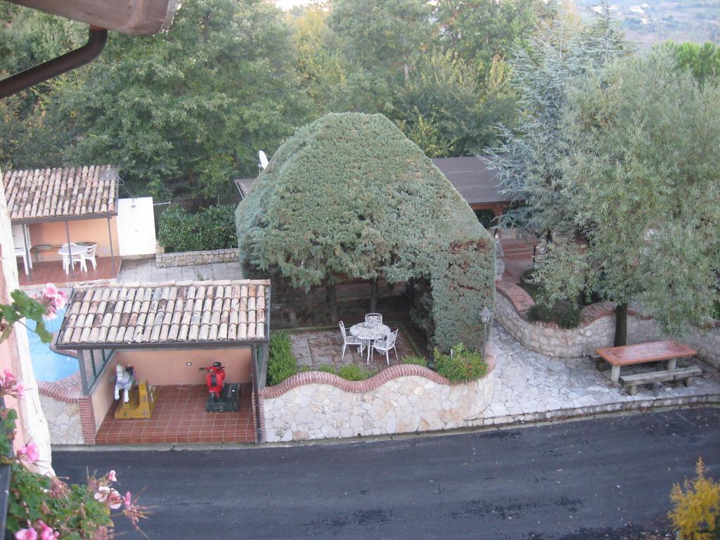 Parco Sogni D'Oro Aparthotel Montella Room photo