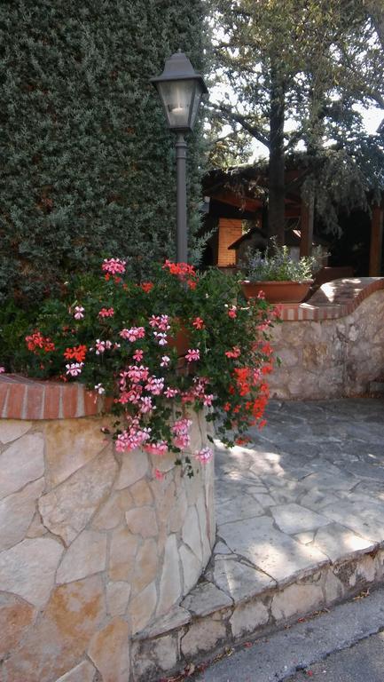 Parco Sogni D'Oro Aparthotel Montella Exterior photo