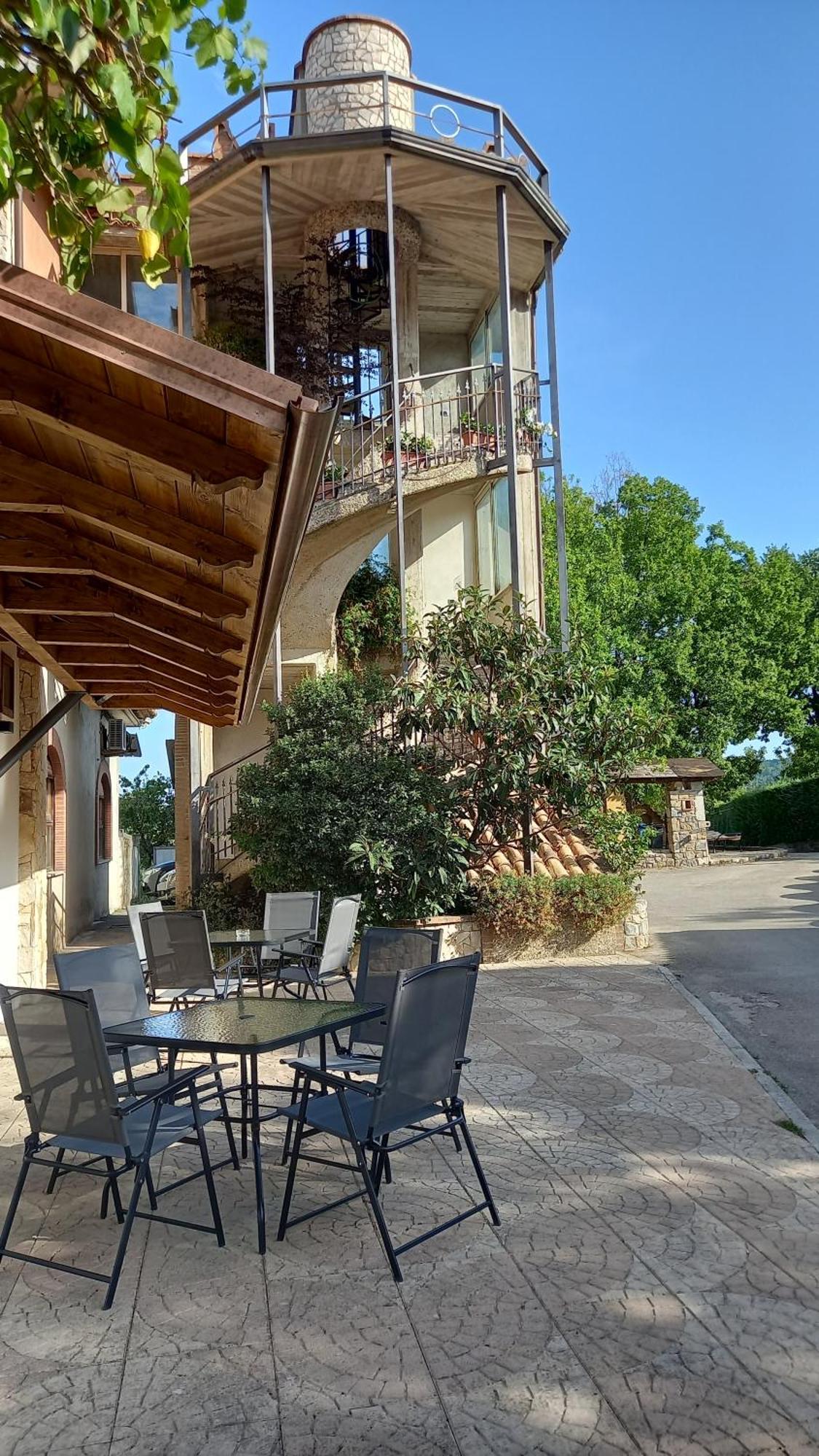 Parco Sogni D'Oro Aparthotel Montella Exterior photo