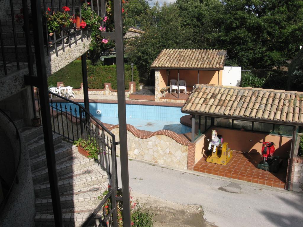 Parco Sogni D'Oro Aparthotel Montella Exterior photo